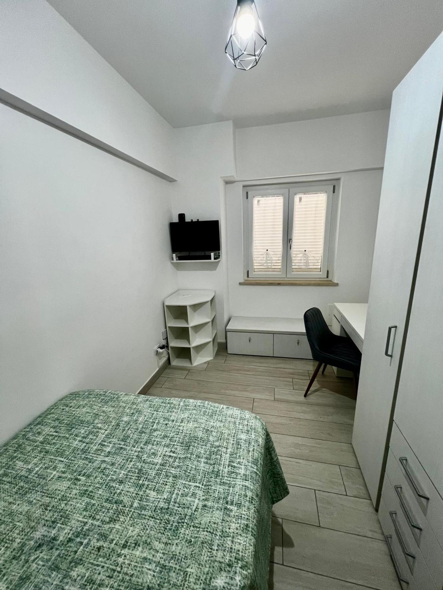 Elegant & Spacious 2br 2ba Unit With Private Patio Appartamento Roma